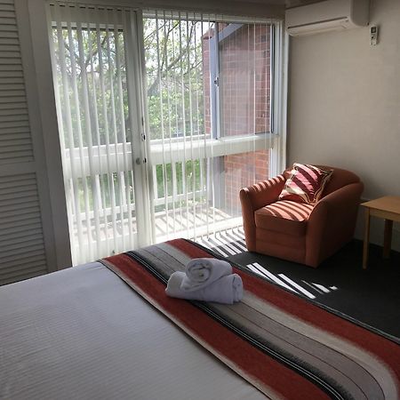 Bathurst Studio Apartments Екстериор снимка